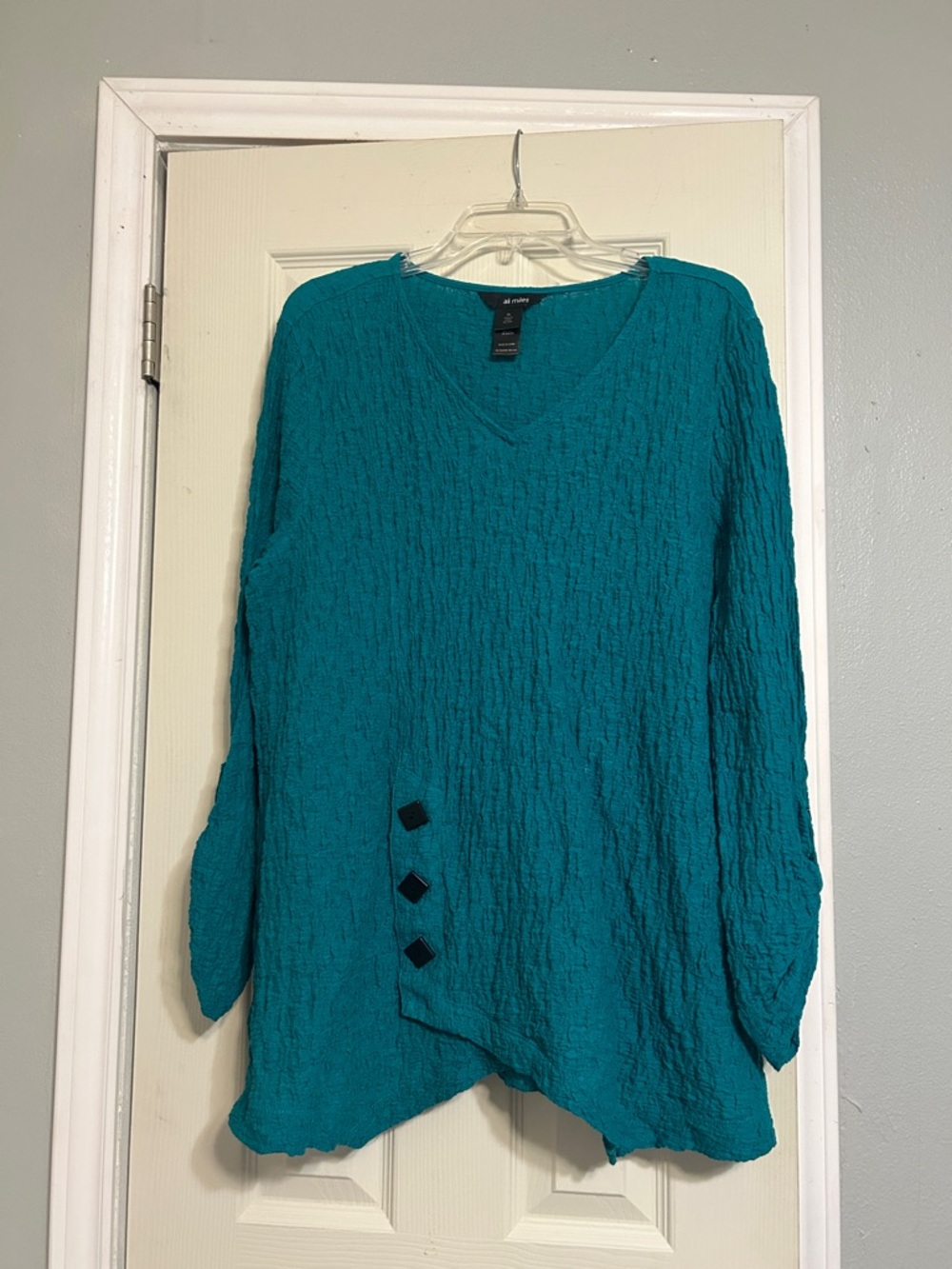 Ali Miles teal texture tunic